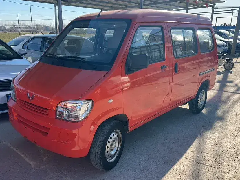 2015 WuLing ZhiGuang 1.2L 82HP L4 5MT