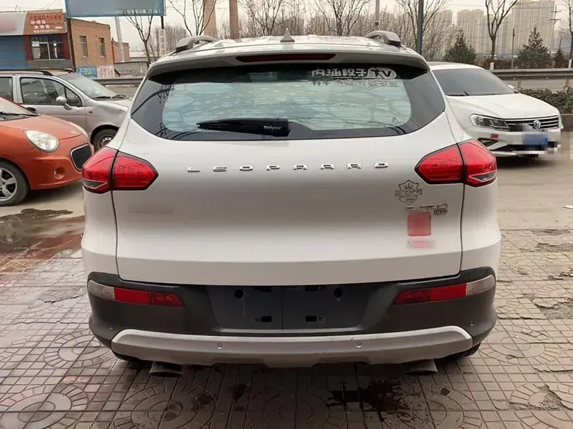 2017 Leopaard CS10 1.5T 150HP L4 CVT,autocango,china used car exporter,china ev exporter,chinese used car exporter,chinese used ev exporter