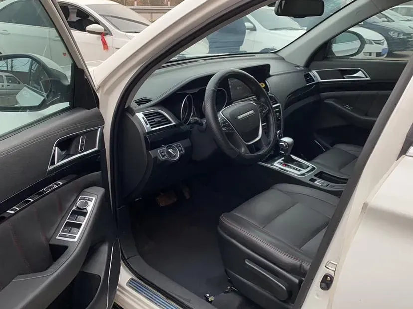 2017 Leopaard CS10 1.5T 150HP L4 CVT,autocango,china used car exporter,china ev exporter,chinese used car exporter,chinese used ev exporter