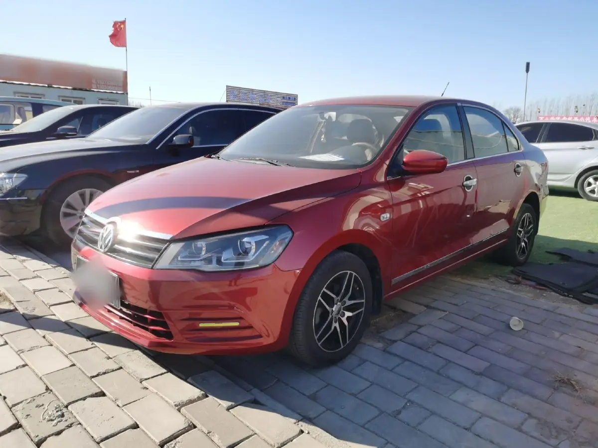 2015 Volkswagen Jetta 1.6L 110HP L4 6AT