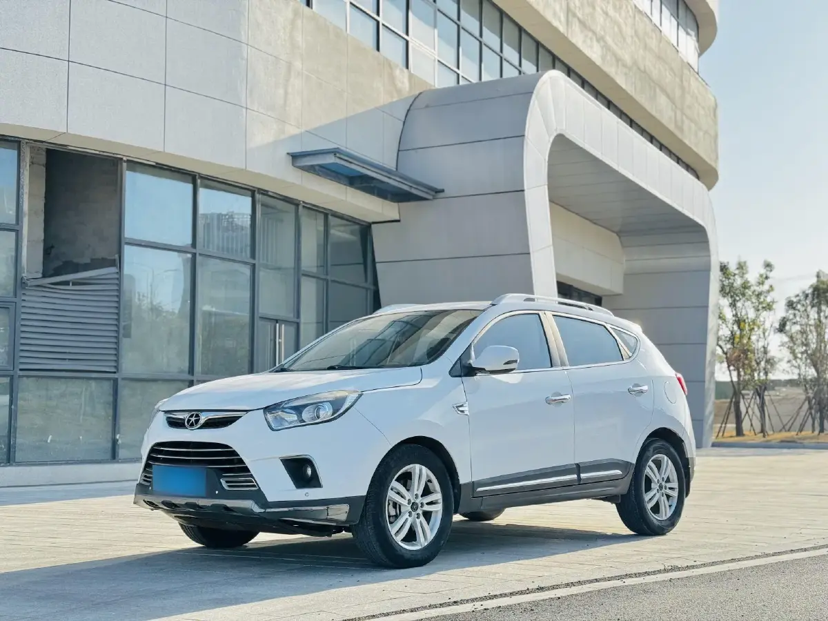 2013 JAC Refine S5 2.0T 177HP L4 6MT