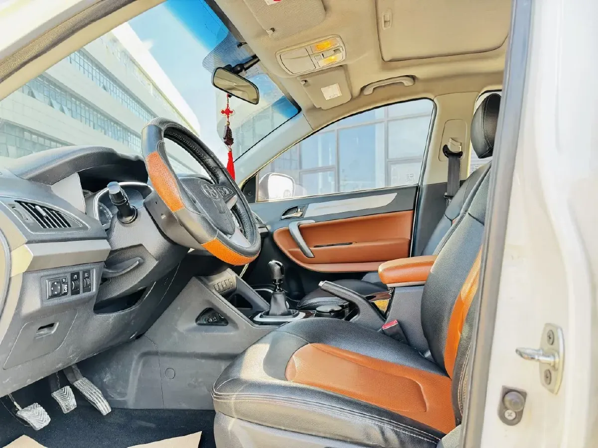 2013 JAC Refine S5 2.0T 177HP L4 6MT,autocango,china used car exporter,china ev exporter,chinese used car exporter,chinese used ev exporter