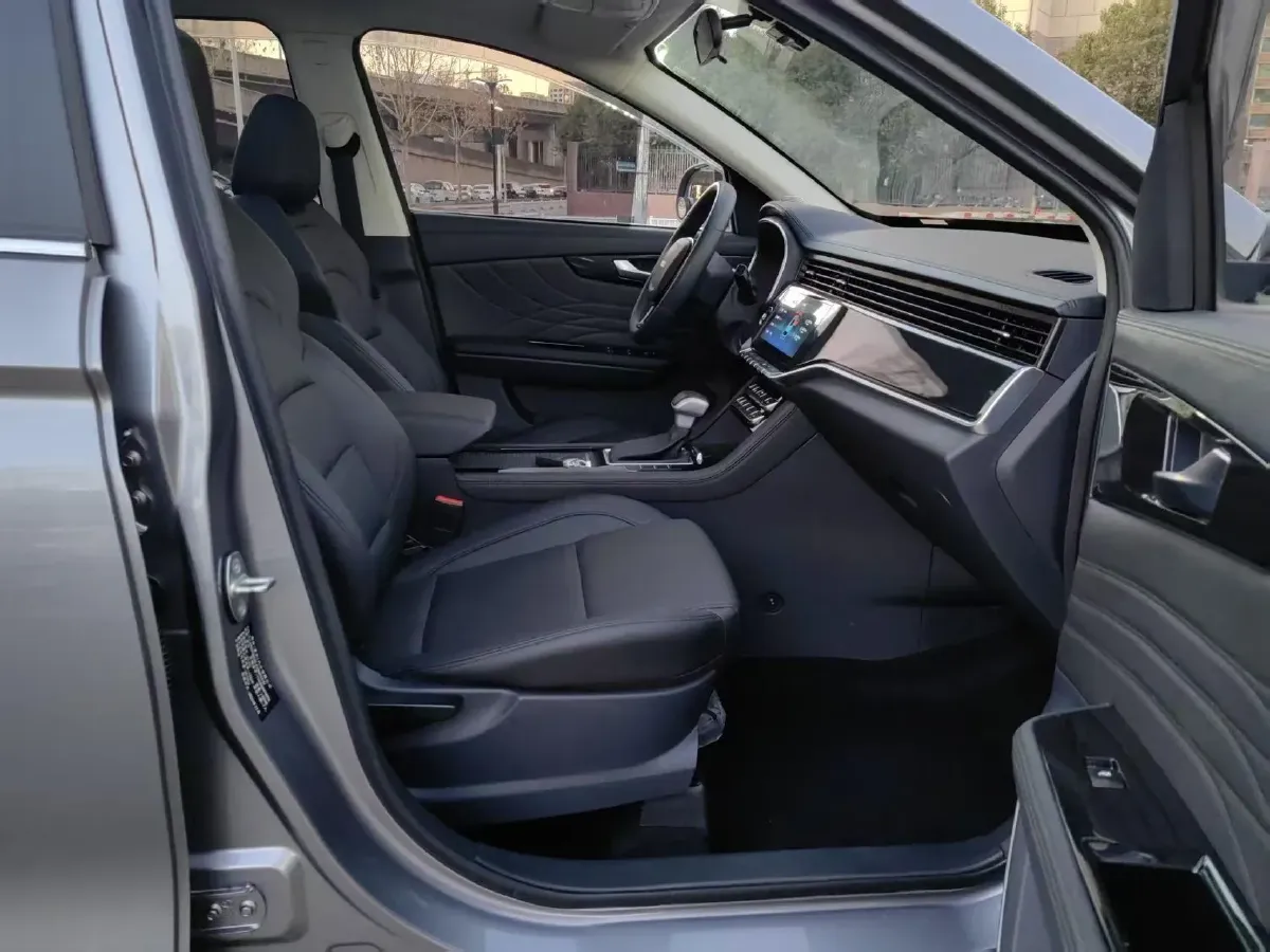 2020 VGV U70 1.5T 150HP L4 6AT,autocango,china used car exporter,china ev exporter,chinese used car exporter,chinese used ev exporter