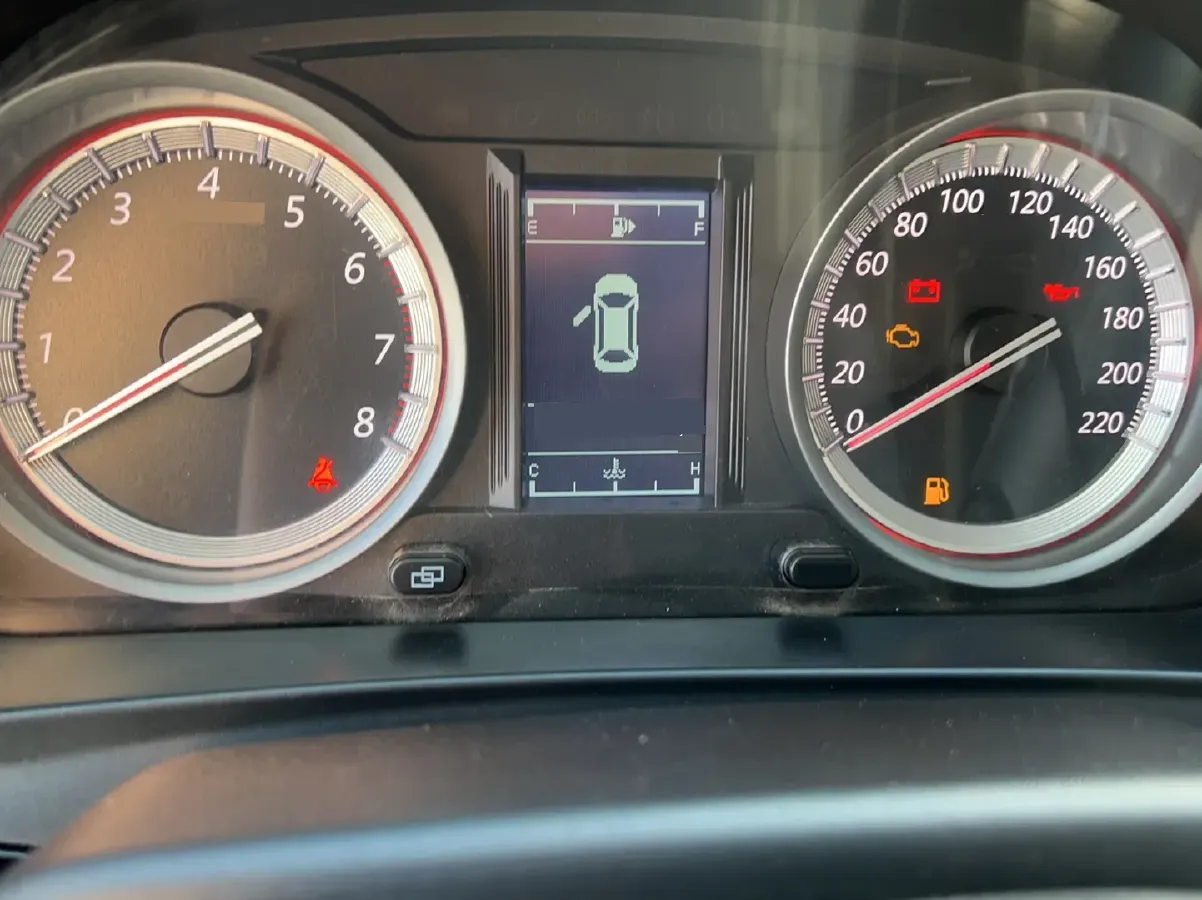 2017 DongFeng Forthing Joyear X5 1.6L 122HP L4 CVT,autocango,china used car exporter,china ev exporter,chinese used car exporter,chinese used ev exporter