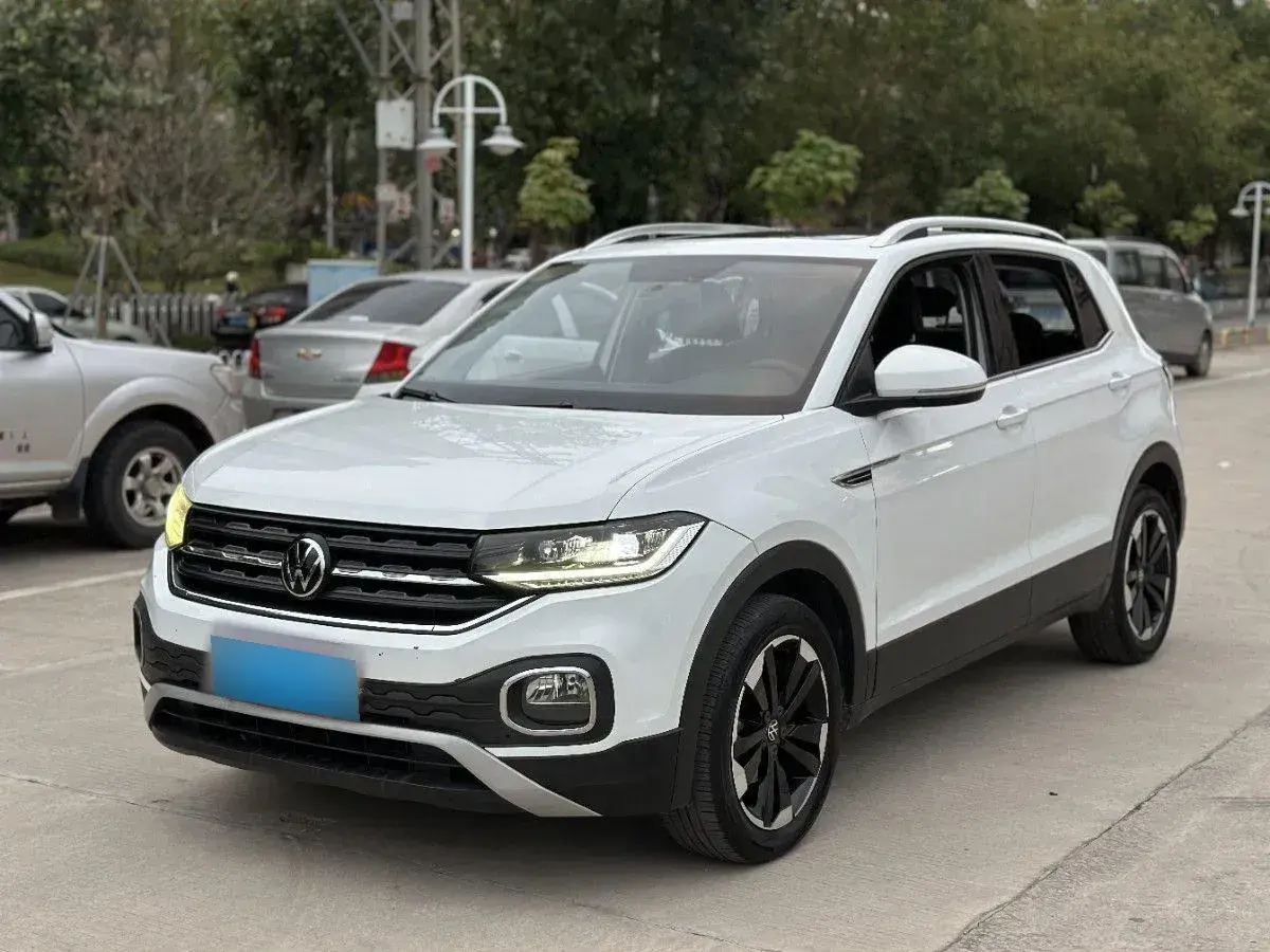 2021 Volkswagen Tacqua 1.5L 113HP L4 6AT