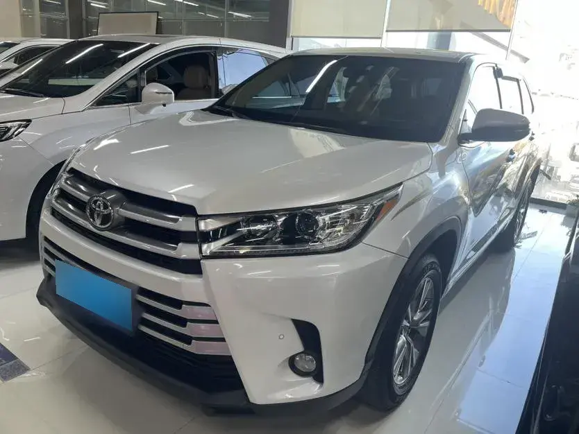 2018 Toyota Highlander 2.0T 220HP L4 6AT
