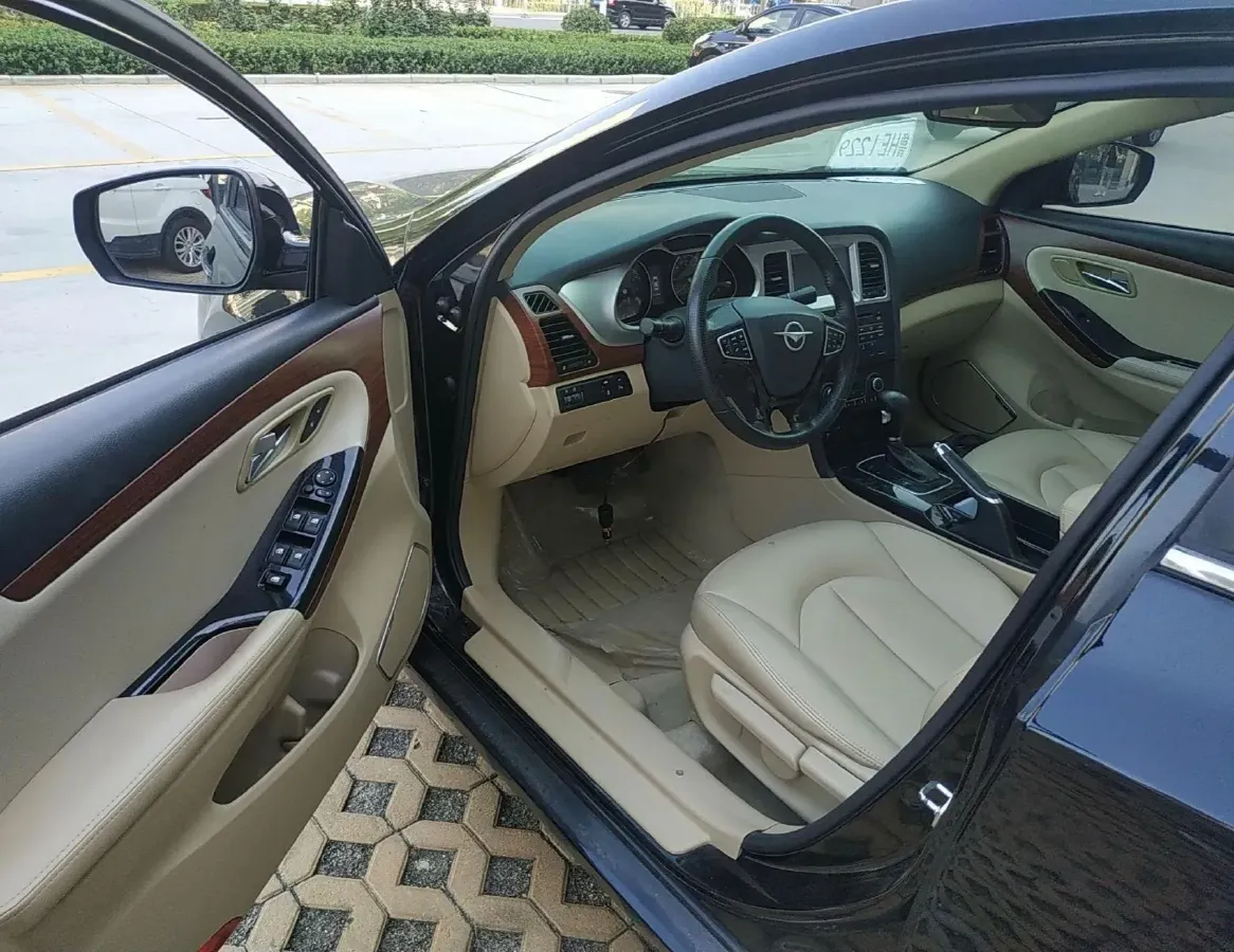 2015 HaiMa M8 1.8T 188HP L4 6AT,autocango,china used car exporter,china ev exporter,chinese used car exporter,chinese used ev exporter