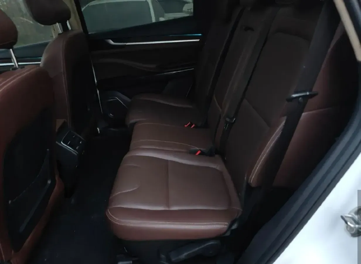 2018 Traum S70 1.5T 156HP L4 6AT,autocango,china used car exporter,china ev exporter,chinese used car exporter,chinese used ev exporter