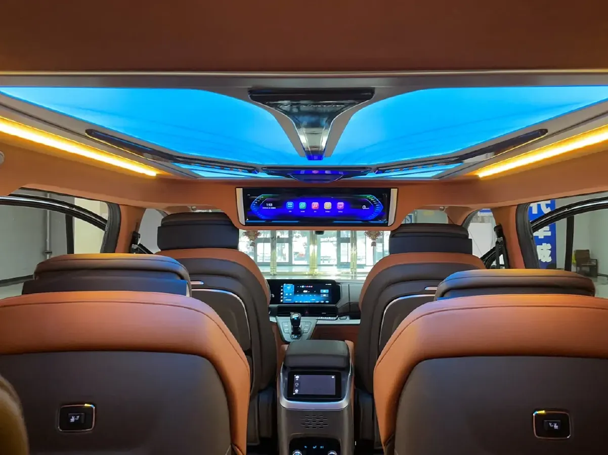 2024 JunTian HeiWuShi Youth 2.0T 220HP L4 9AT,autocango,china used car exporter,china ev exporter,chinese used car exporter,chinese used ev exporter