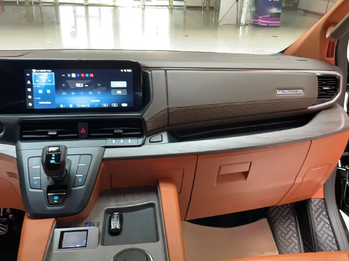 2024 JunTian HeiWuShi Youth 2.0T 220HP L4 9AT,autocango,china used car exporter,china ev exporter,chinese used car exporter,chinese used ev exporter