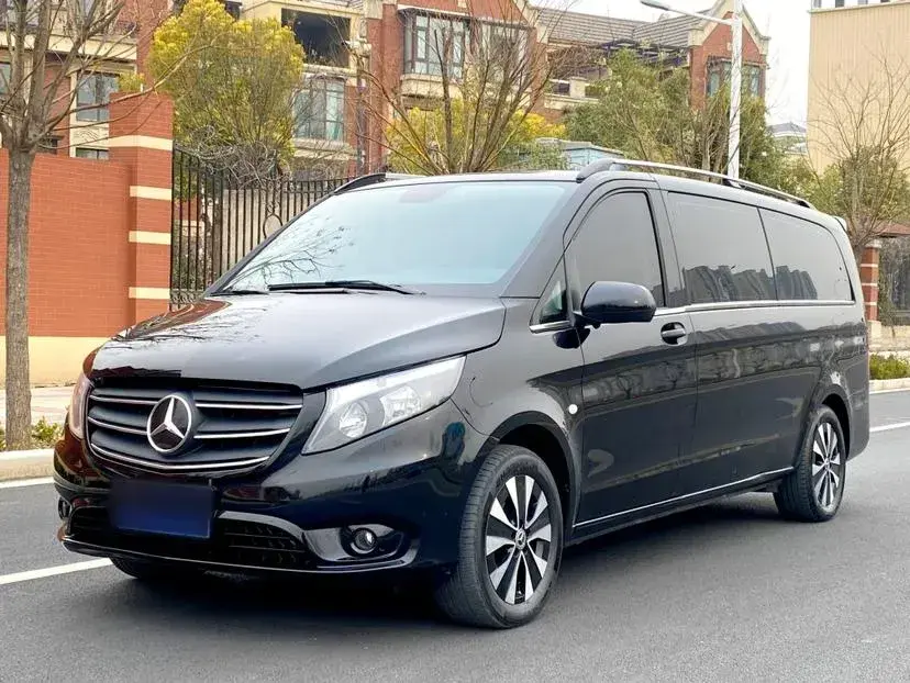 2021 Mercedes-Benz Vito 2.0T 211HP L4 9AT