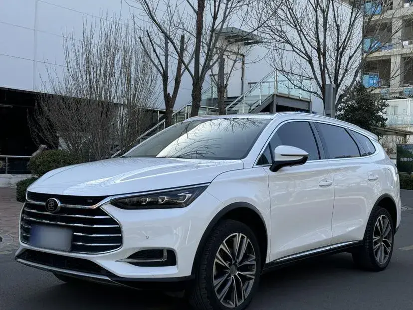 2018 BYD Tang 2.0T 205HP L4 6AT