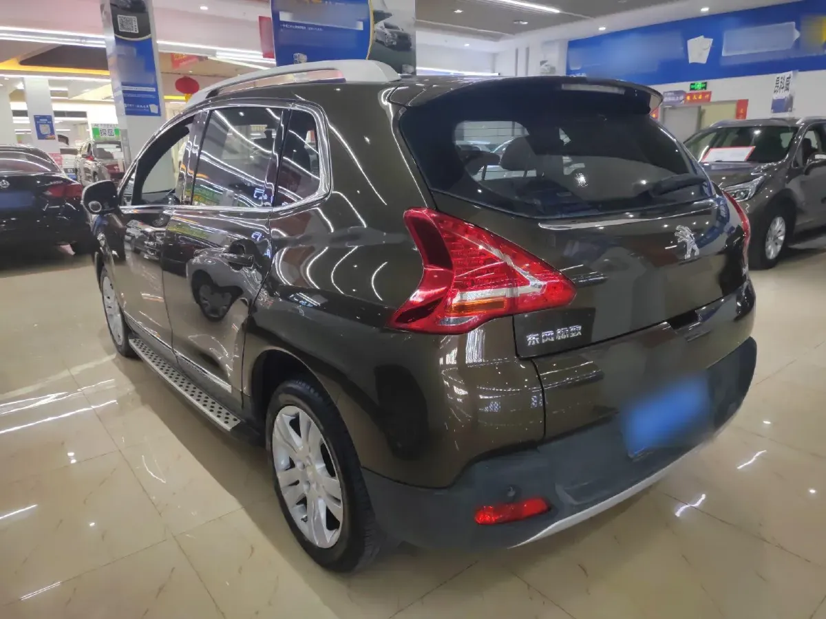 2013 Peugeot 3008 2.0L 147HP L4 6AT,autocango,china used car exporter,china ev exporter,chinese used car exporter,chinese used ev exporter