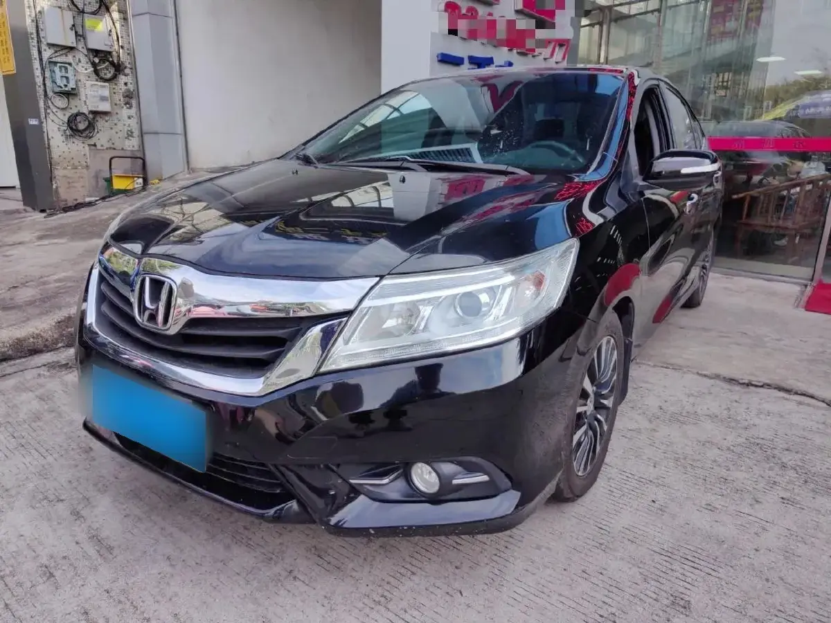 2015 Honda Crider 1.8L 139HP L4 5AT