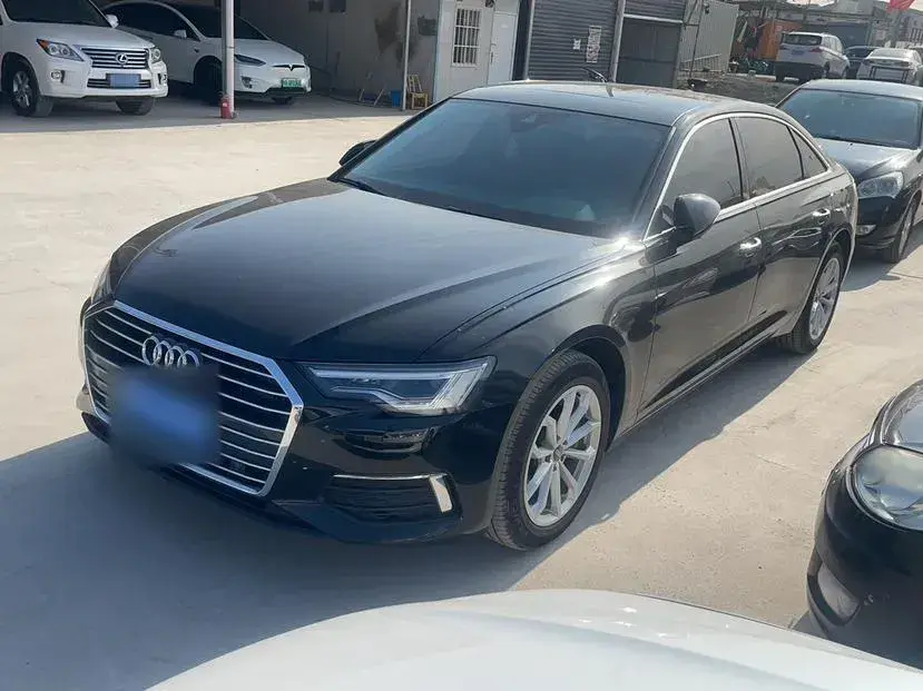 2021 Audi A6L 2.0T 190HP L4 7DCT