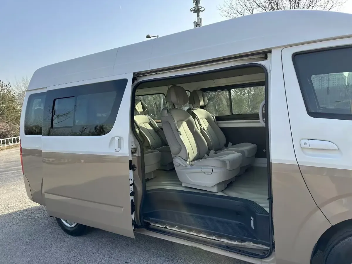 2017 Foton Scenery G7 2.0L 129HP L4 5MT,autocango,china used car exporter,china ev exporter,chinese used car exporter,chinese used ev exporter