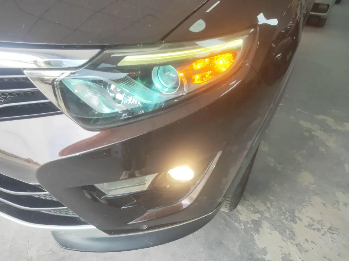 2017 Soueast DX7 1.5T 156HP L4 5AT,autocango,china used car exporter,china ev exporter,chinese used car exporter,chinese used ev exporter