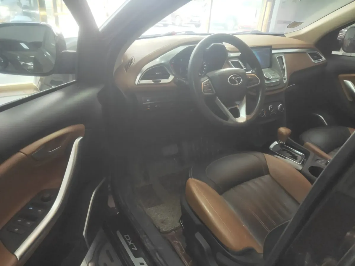 2017 Soueast DX7 1.5T 156HP L4 5AT,autocango,china used car exporter,china ev exporter,chinese used car exporter,chinese used ev exporter