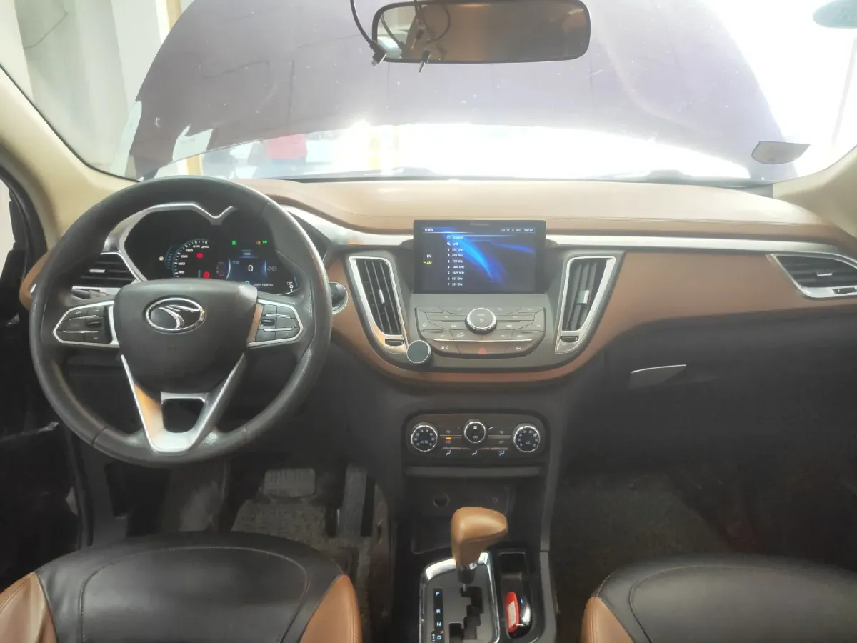 2017 Soueast DX7 1.5T 156HP L4 5AT,autocango,china used car exporter,china ev exporter,chinese used car exporter,chinese used ev exporter