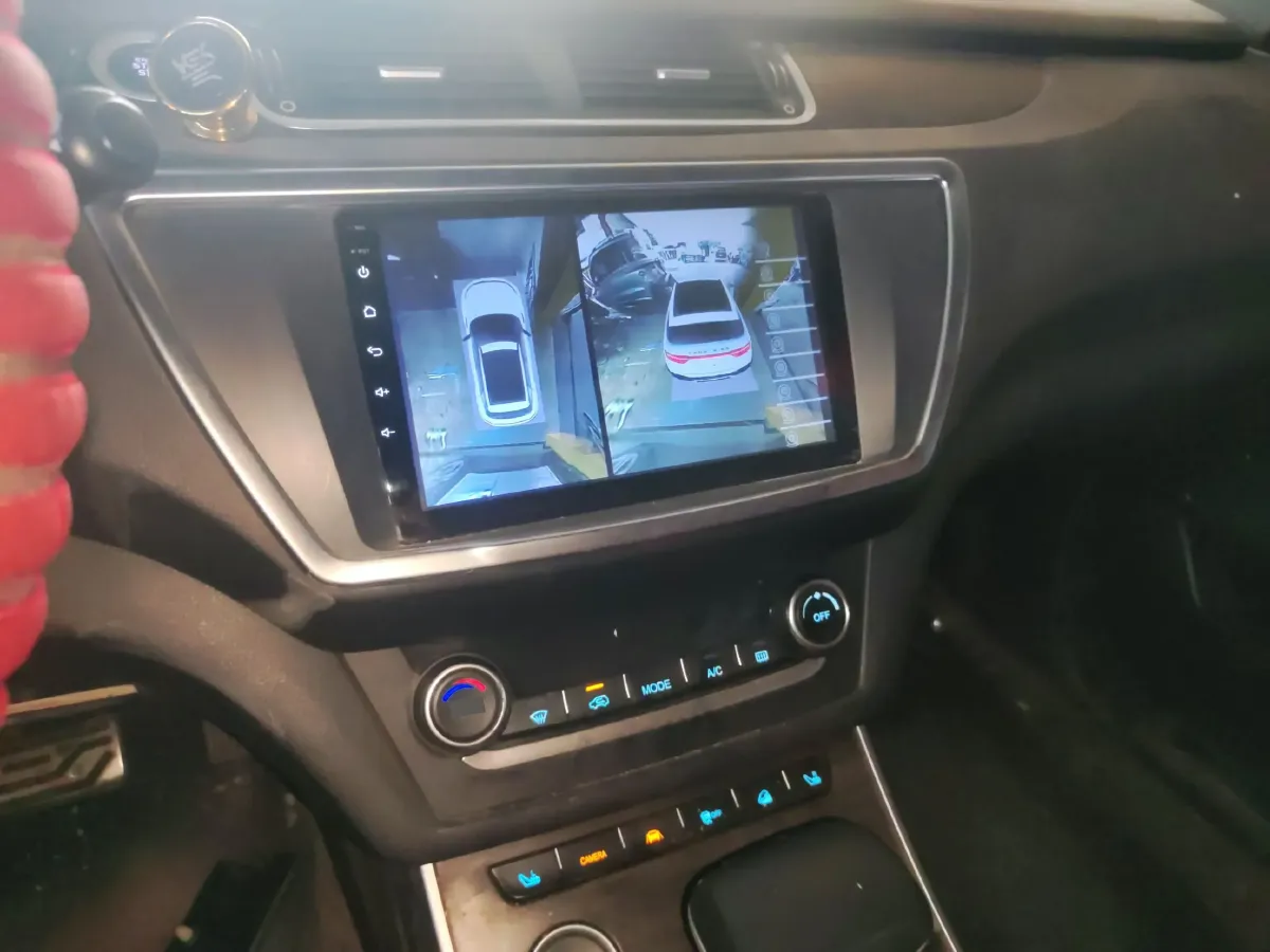 2018 Landwind X7 1.5T 163HP L4 8AT,autocango,china used car exporter,china ev exporter,chinese used car exporter,chinese used ev exporter