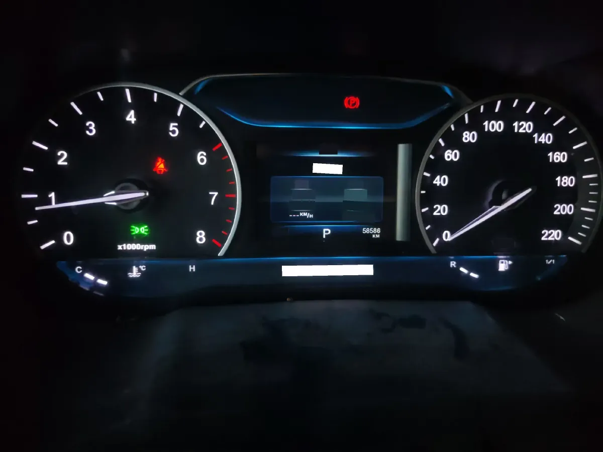 2018 Landwind X7 1.5T 163HP L4 8AT,autocango,china used car exporter,china ev exporter,chinese used car exporter,chinese used ev exporter