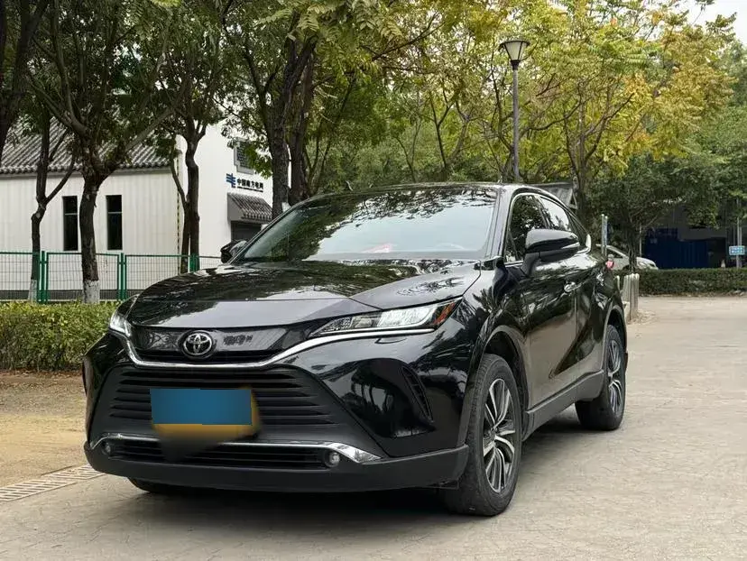 2022 Toyota Harrier 2.0L 171HP L4 CVT
