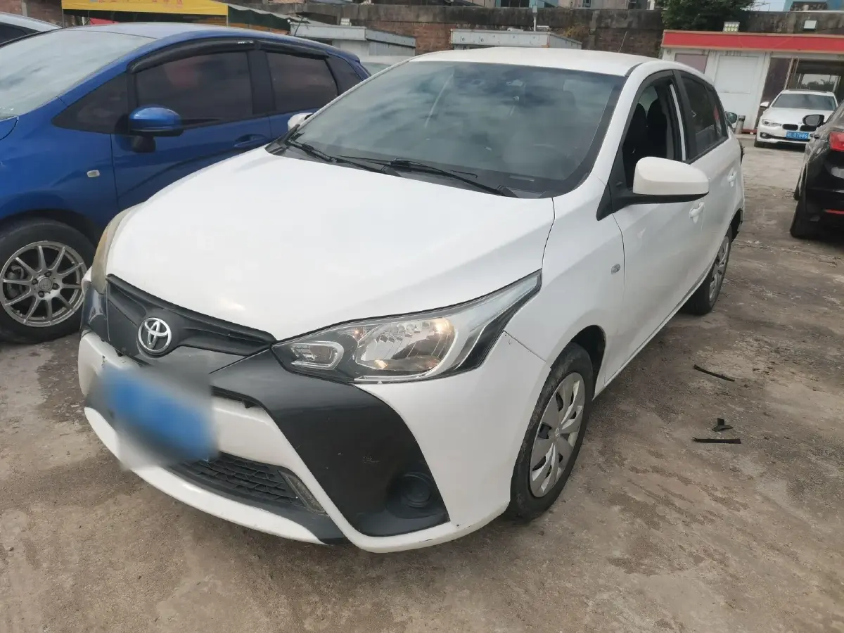 2016 Toyota Yaris L 1.5L 107HP L4 CVT