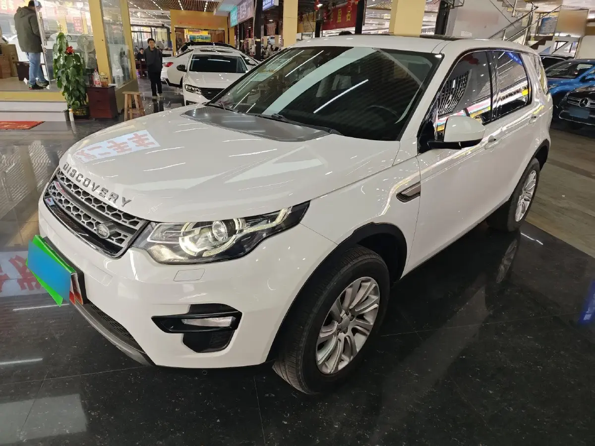 2016 Land Rover Discovery Sport 2.0T 241HP L4 9AT