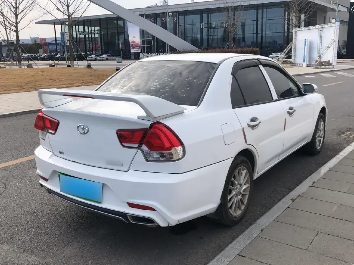 2015 Soueast V3 1.5L 120HP L4 5MT,autocango,china used car exporter,china ev exporter,chinese used car exporter,chinese used ev exporter