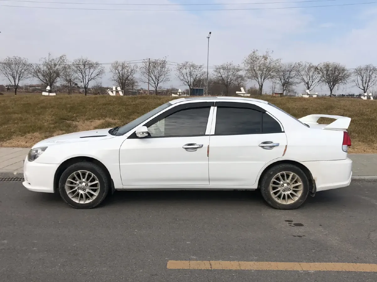 2015 Soueast V3 1.5L 120HP L4 5MT,autocango,china used car exporter,china ev exporter,chinese used car exporter,chinese used ev exporter