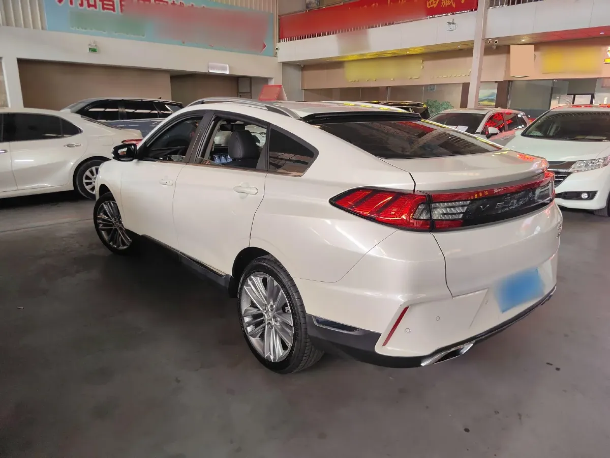2020 Venucia T90 2.0L 150HP L4 CVT,autocango,china used car exporter,china ev exporter,chinese used car exporter,chinese used ev exporter