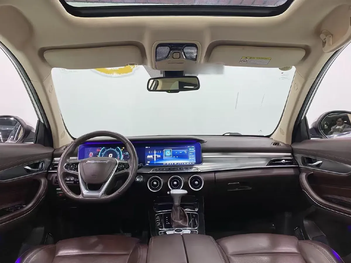 2018 Leopaard Mattu 1.6T 200HP L4 6DCT,autocango,china used car exporter,china ev exporter,chinese used car exporter,chinese used ev exporter