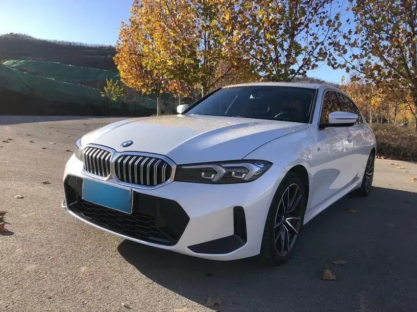 2024 BMW 3 Series 2.0T 156HP L4 8AT