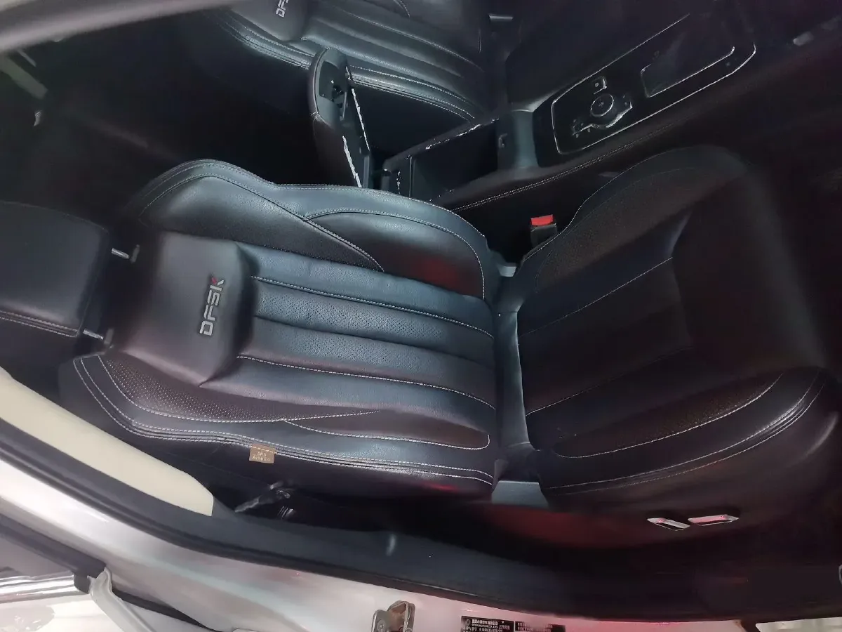 2017 DongFeng Fengon Fengon 580 1.5T 150HP L4 CVT,autocango,china used car exporter,china ev exporter,chinese used car exporter,chinese used ev exporter