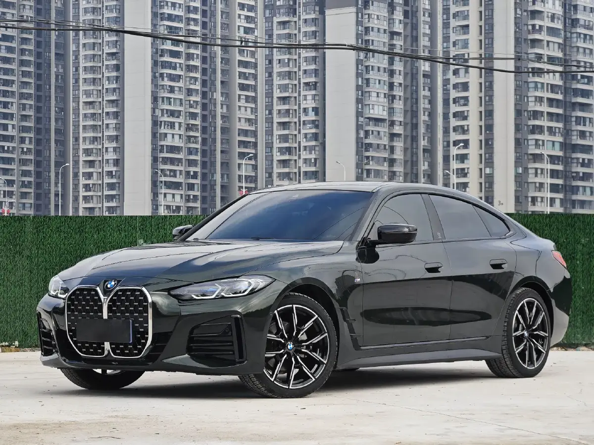 2023 BMW 4 Series 2.0T 184HP L4 8AT