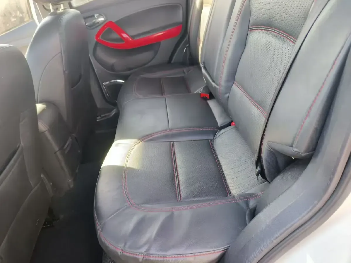 2015 HaiMa S5 1.6L 122HP L4 5MT,autocango,china used car exporter,china ev exporter,chinese used car exporter,chinese used ev exporter