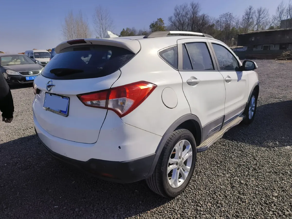 2015 HaiMa S5 1.6L 122HP L4 5MT,autocango,china used car exporter,china ev exporter,chinese used car exporter,chinese used ev exporter