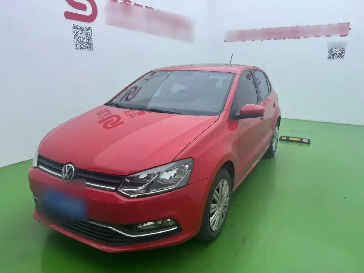 2016 Volkswagen Polo 1.6L 110HP L4 6AT
