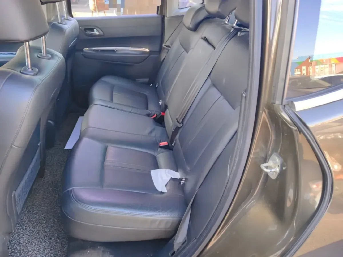 2013 Peugeot 3008 1.6T 163HP L4 6AT,autocango,china used car exporter,china ev exporter,chinese used car exporter,chinese used ev exporter