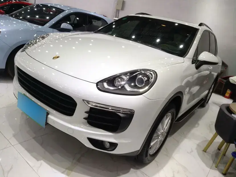 2016 Porsche Cayenne 3.0T 333HP V6 8AT