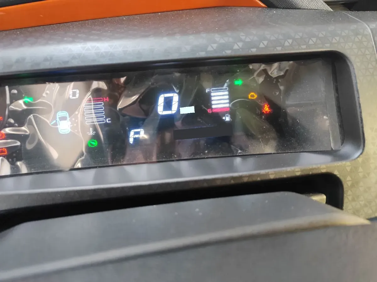 2017 Geely Vision X1 1.3L 88HP L4 4AT,autocango,china used car exporter,china ev exporter,chinese used car exporter,chinese used ev exporter