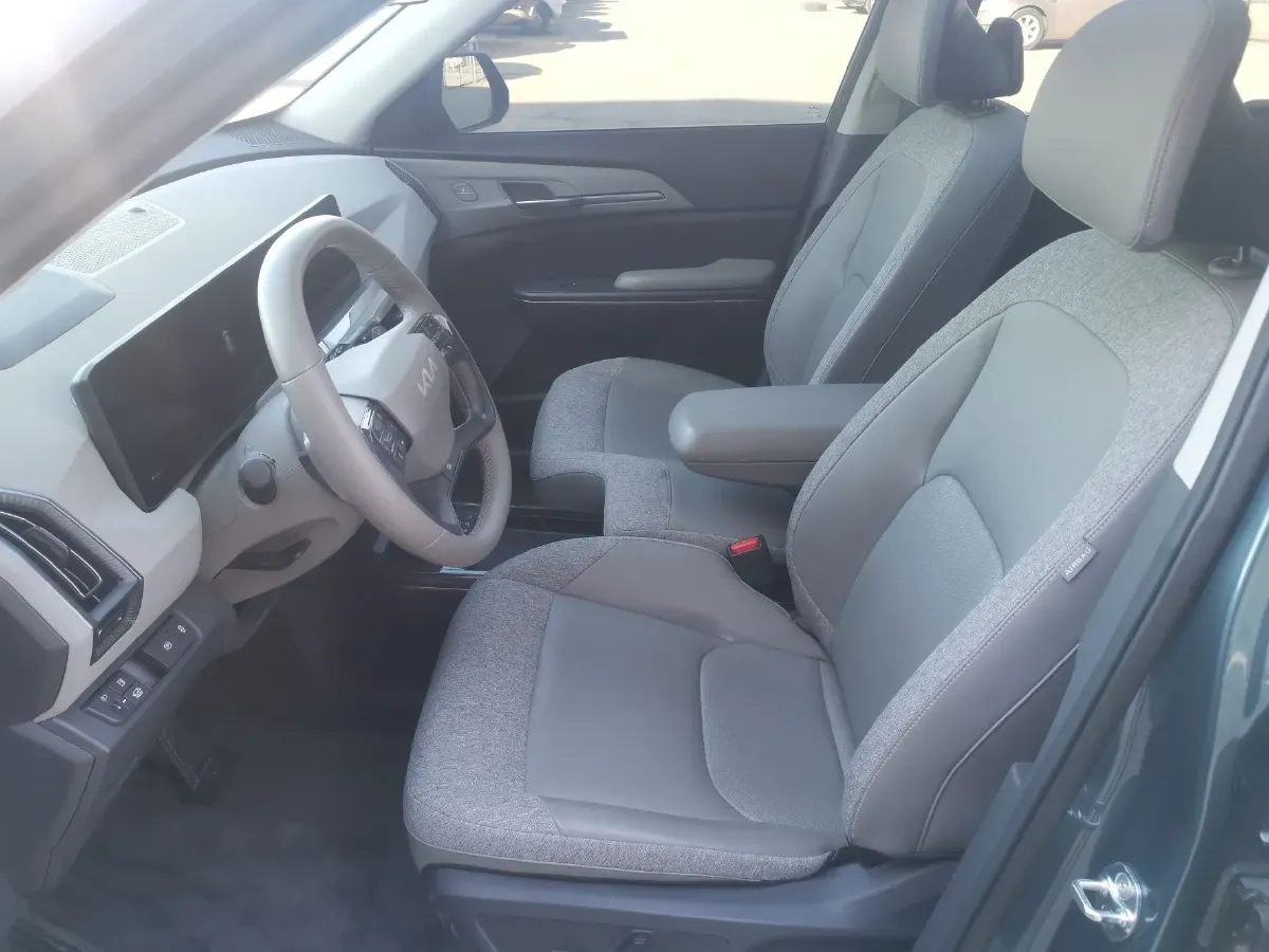 2024 Kia EV5 BEV 64.2KWH,autocango,china used car exporter,china ev exporter,chinese used car exporter,chinese used ev exporter