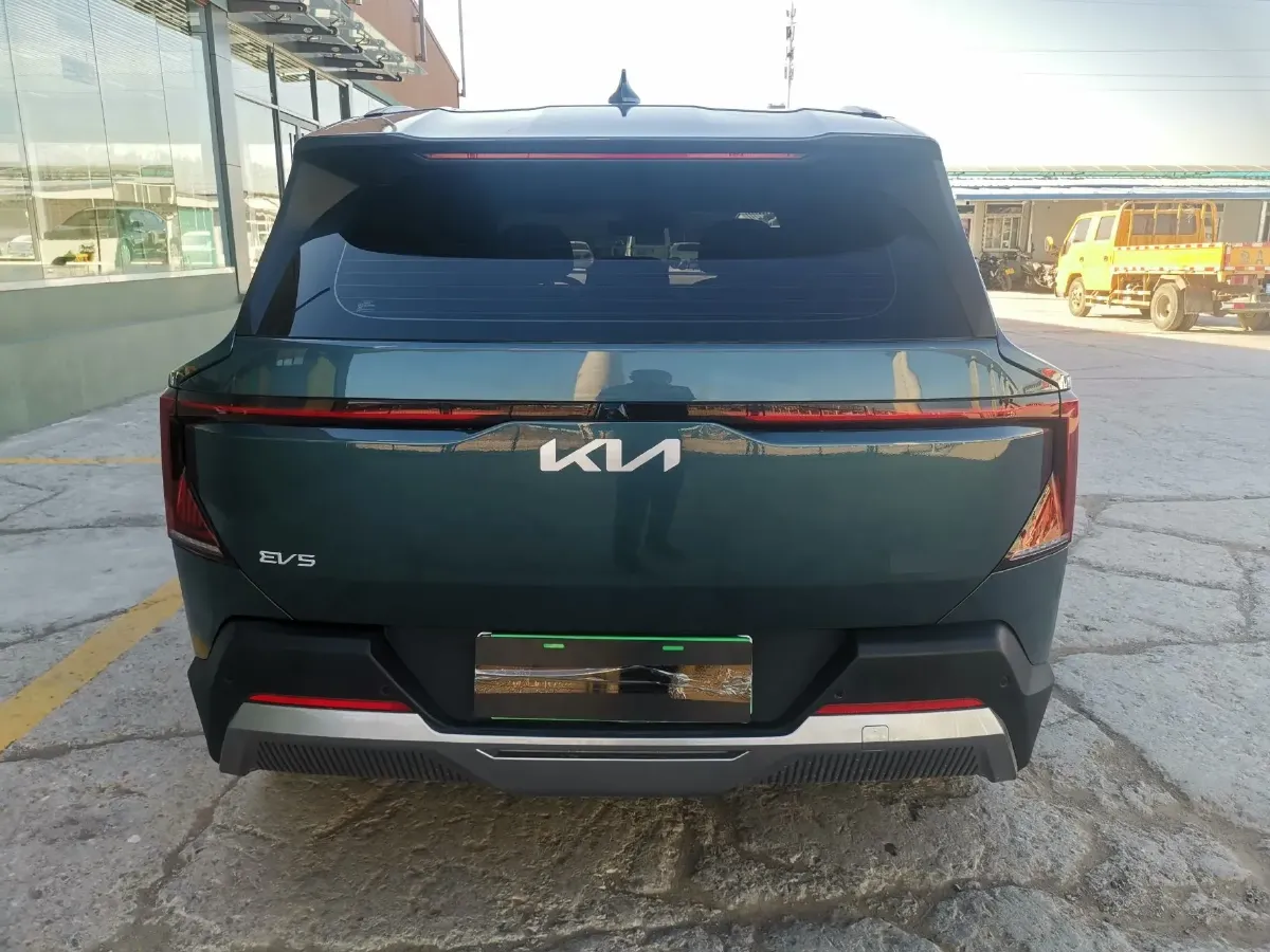 2024 Kia EV5 BEV 64.2KWH,autocango,china used car exporter,china ev exporter,chinese used car exporter,chinese used ev exporter