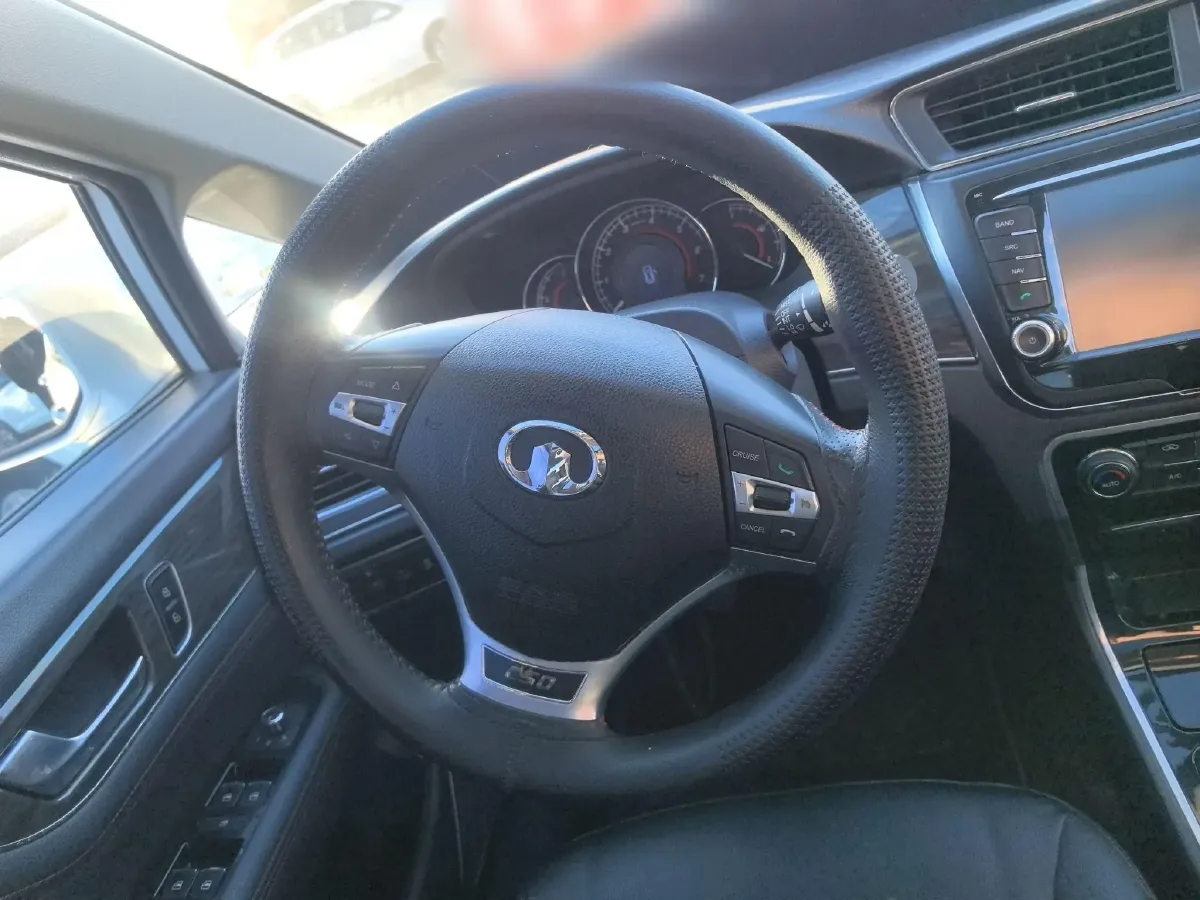 2014 BeiJing Auto Senova D50 1.5L 113HP L4 5MT,autocango,china used car exporter,china ev exporter,chinese used car exporter,chinese used ev exporter