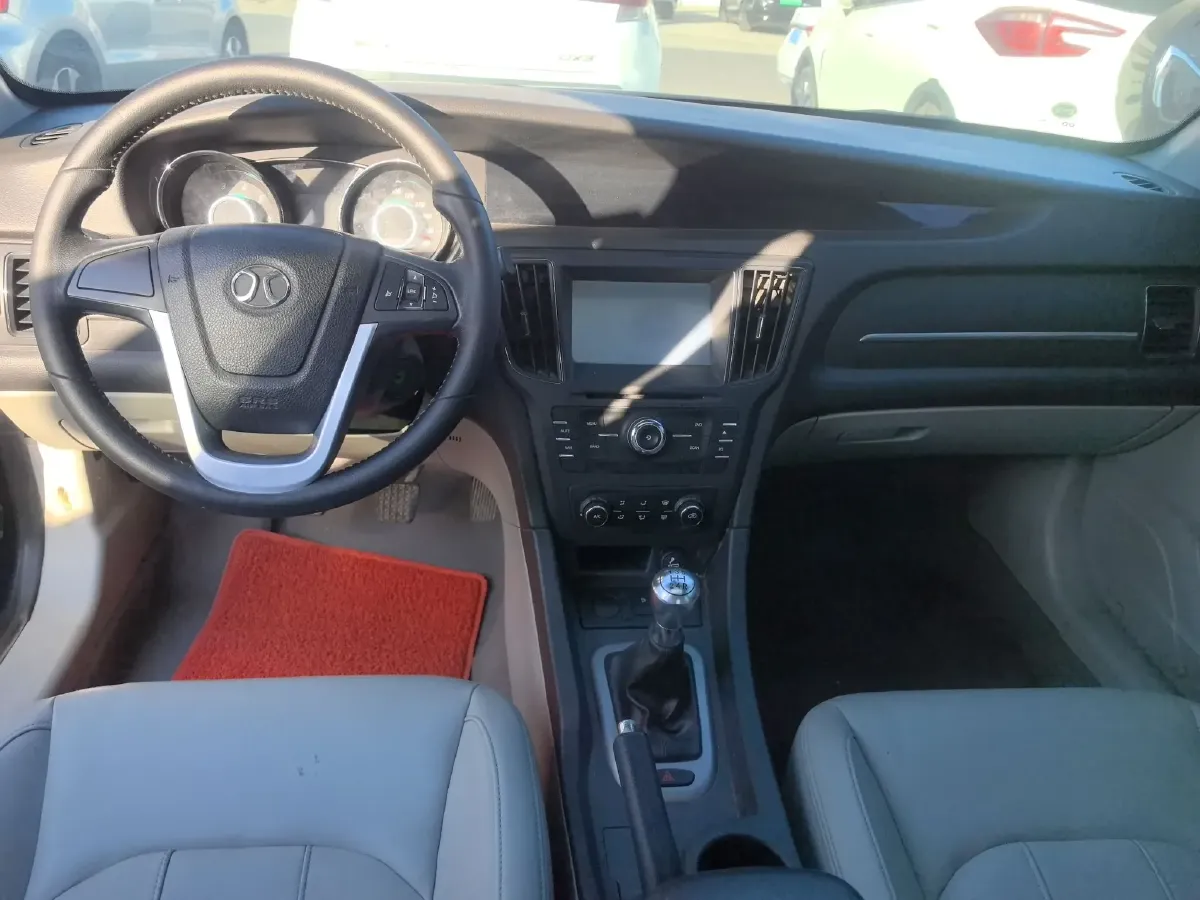 2014 BeiJing Auto Senova D50 1.5L 113HP L4 5MT,autocango,china used car exporter,china ev exporter,chinese used car exporter,chinese used ev exporter