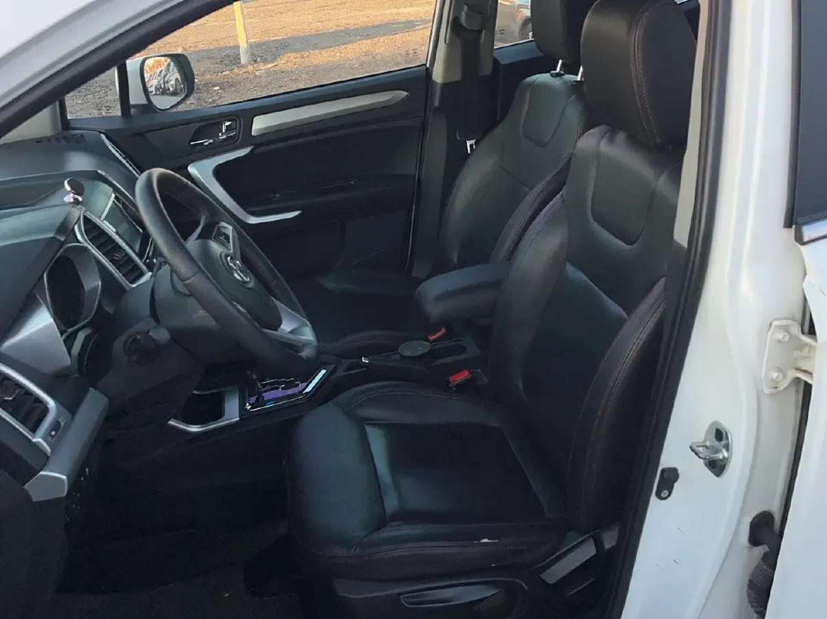 2016 JAC Refine S3 1.5L 113HP L4 CVT,autocango,china used car exporter,china ev exporter,chinese used car exporter,chinese used ev exporter