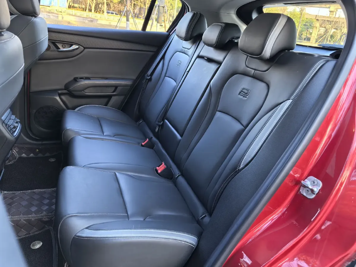 2020 Qoros 7 1.6T 204HP L4 7DCT,autocango,china used car exporter,china ev exporter,chinese used car exporter,chinese used ev exporter