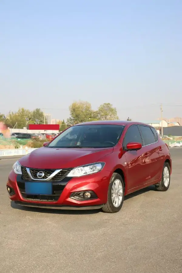 2016 Nissan Tiida 1.6L 126HP L4 CVT