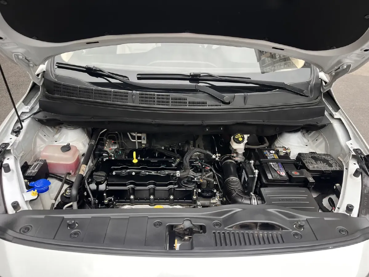 2019 ChangAn Oshan A800 1.6L 125HP L4 5MT,autocango,china used car exporter,china ev exporter,chinese used car exporter,chinese used ev exporter