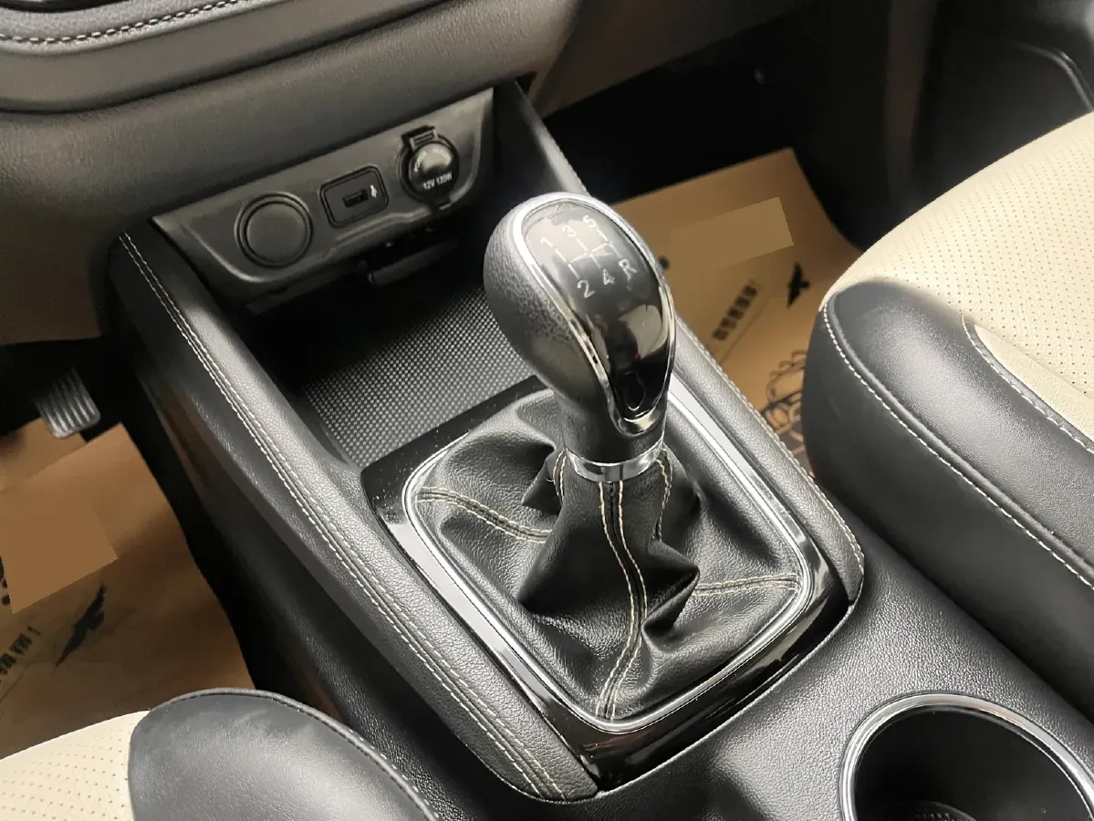 2019 ChangAn Oshan A800 1.6L 125HP L4 5MT,autocango,china used car exporter,china ev exporter,chinese used car exporter,chinese used ev exporter